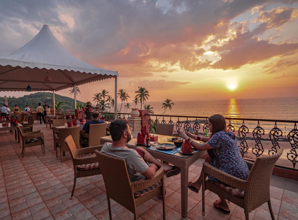 Alcove Resort Вагатор Екстериор снимка