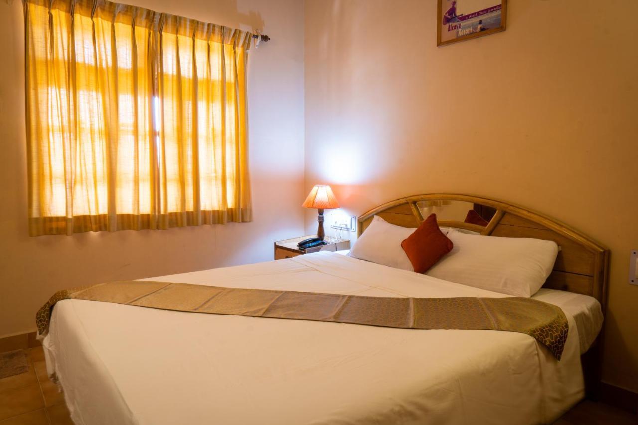 Alcove Resort Вагатор Екстериор снимка
