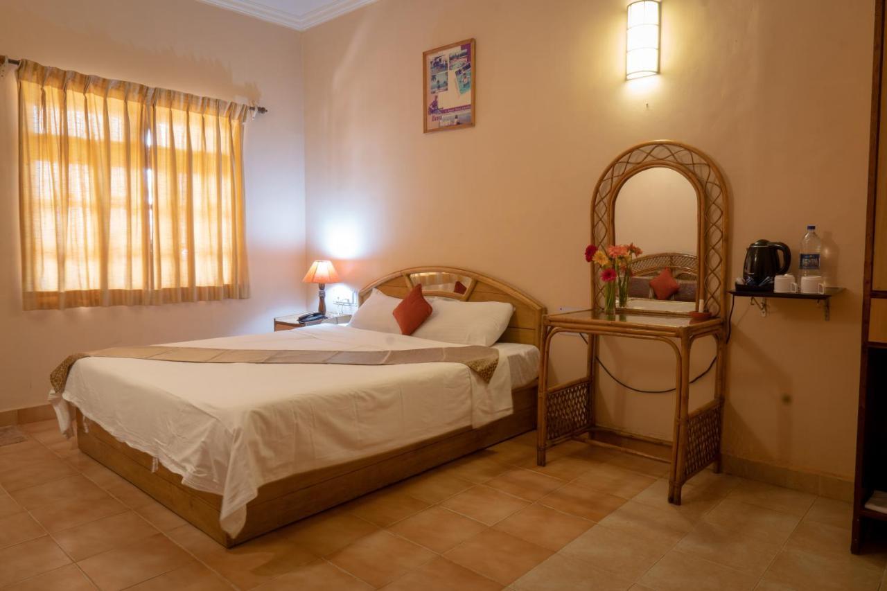 Alcove Resort Вагатор Екстериор снимка